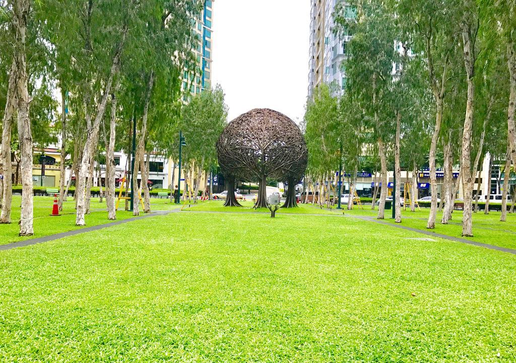 Forbestown Place At The Fort Bgc Taguig Exterior foto